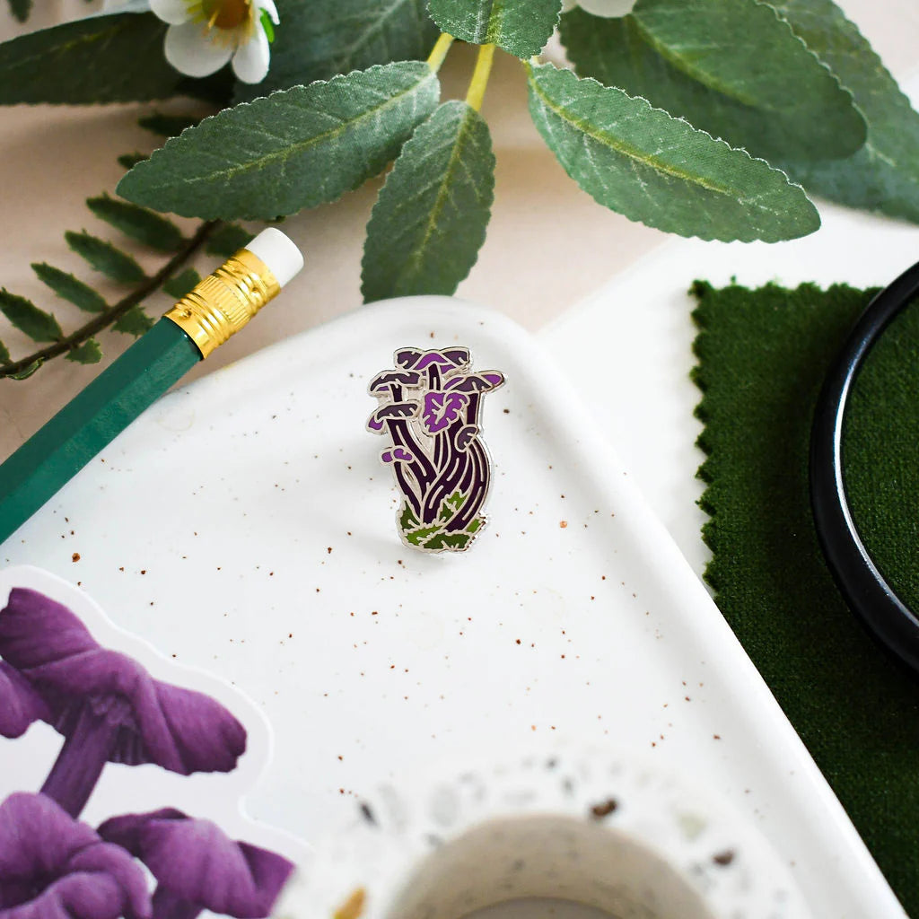 Amethyst Deceiver - Enamel Pin