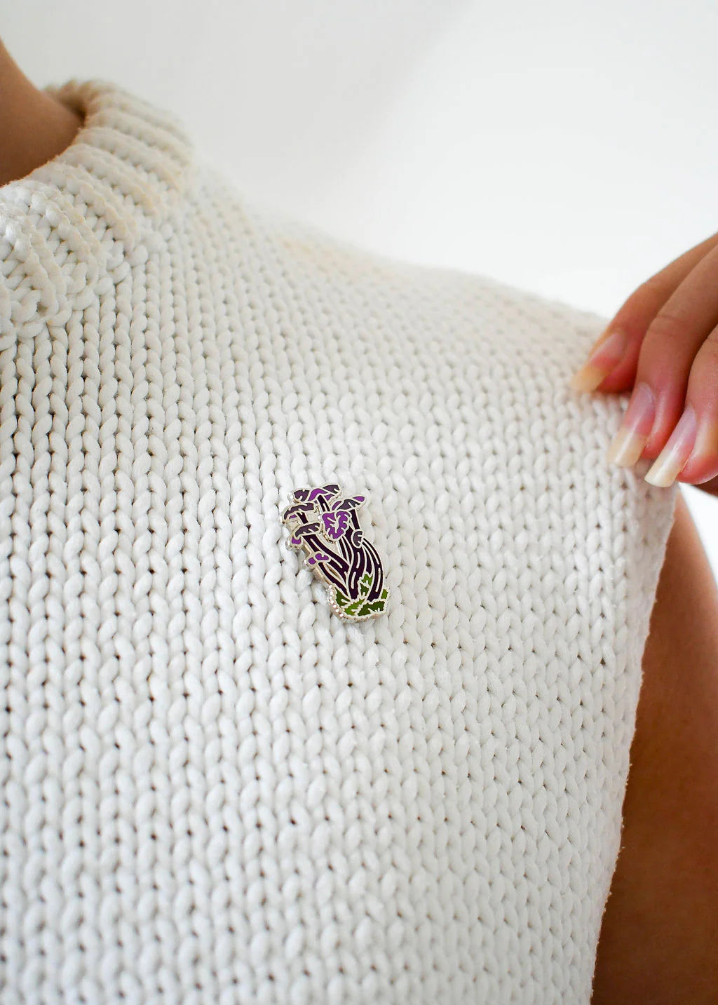 Amethyst Deceiver - Enamel Pin