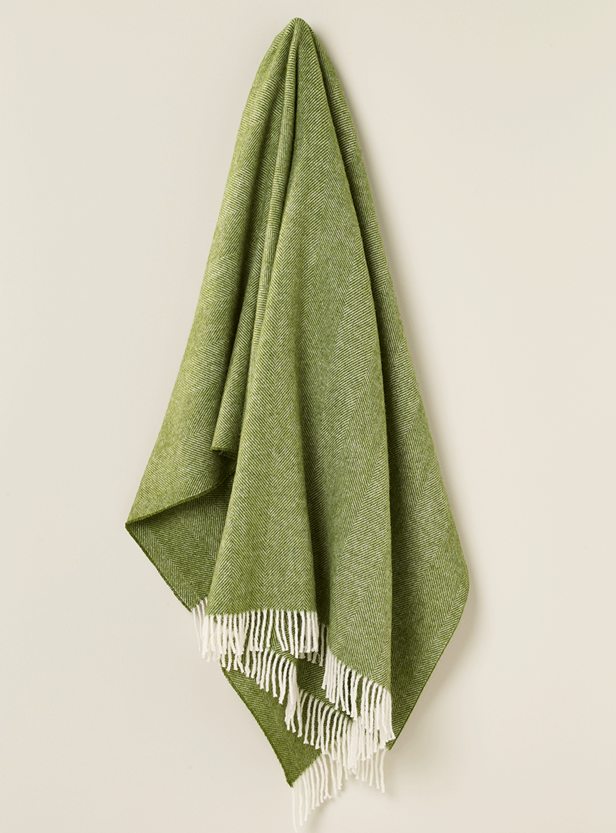 Herringbone Pure Wool Throw - Apple