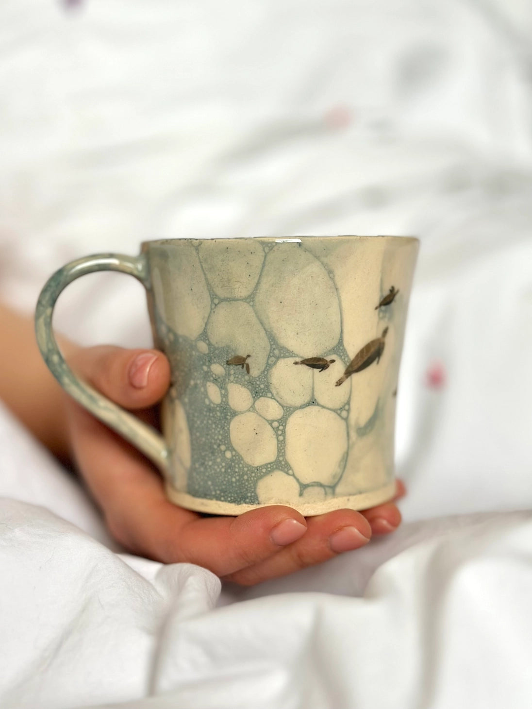 Swimming Sea Turtle Ceramic Mug
