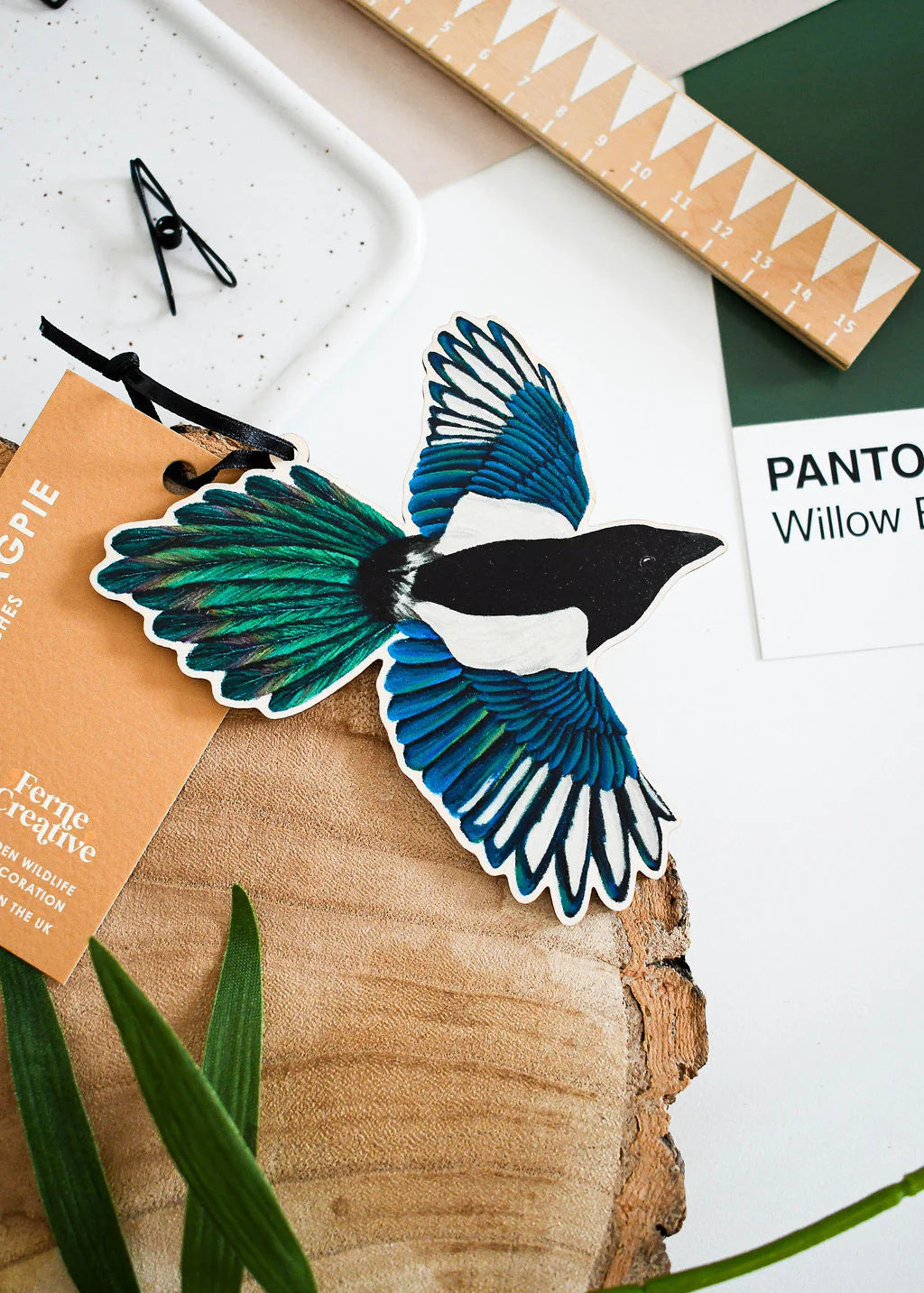 Magpie - Wooden Decoration