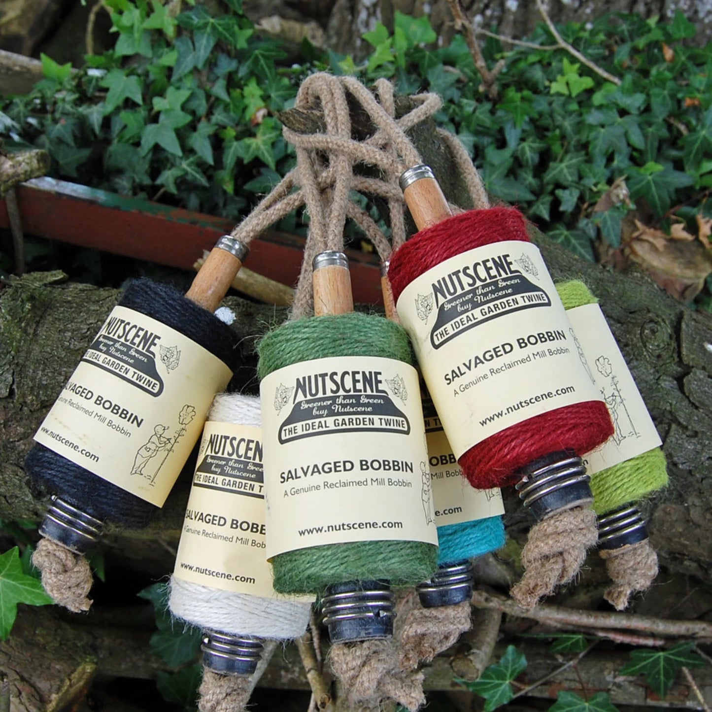 Nutscene Heritage Jute Twine Bobbin - Pink